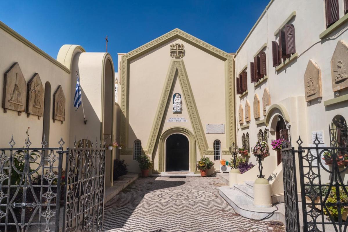 "Tete A Tete" Lux Apart In The Most Beautiful Street Of Town Rhodes City Exteriér fotografie